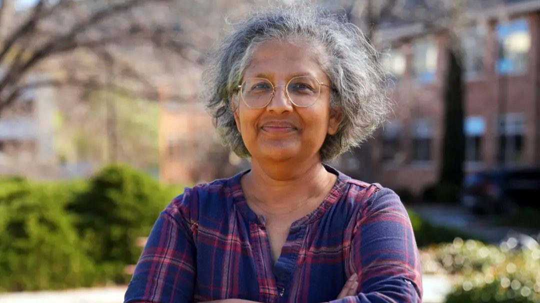 Image of Professor Kamalini Lokuge
